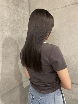 オーオシカシカスペース(OOO YY Space) オリーブベージュ/ダークブラウン/ダークグレージュ