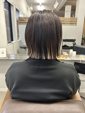 ヴォレ(voler) 切りっぱなしbob/playing color/デザインカラー