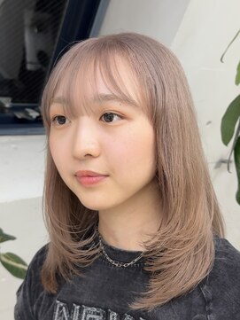 ビュー フクオカ(VIEW FUKUOKA) ミルクティーカラー×レイヤーカット