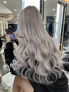 ラピス 渋谷本店(Lapis) ホワイトシルバー/シールエクステ/ハイトーン/髪質改善/ギャル