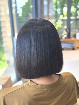 クルール(couleur) 人気なシンプルボブ