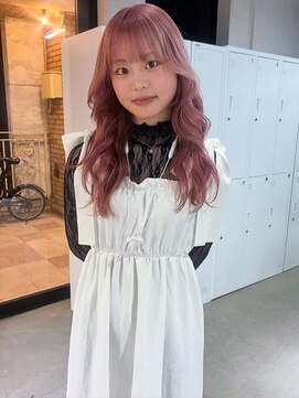 ゲームバイアランスミシー 心斎橋(GAME by Alan Smithee) スキンピンク