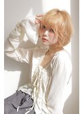 ハイトーンショート×抜け感ラフスタイル