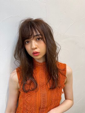 リベルタ(liberta) 大人ガーリー×ロングウルフ◎小顔バング［liberta/植松