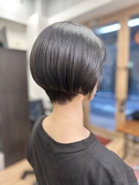 クレス 新宿御苑前(cresc) ショートボブ♪