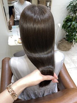 クレール(CLAIRE) オリーブグレージュ