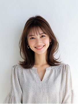 e.m.a プレミアムビューティーサロン 栄駅店(e.m.a PREMIUM BEAUTY SALON) レイヤーカット/イメチェン/外ハネボブ/美髪/ワイドバング/髪型