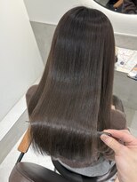 エンバイユアーズ 飯田橋店(eN° by youres) 髪質改善ストレート 縮毛矯正 地毛風ストレート グレージュ