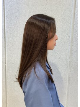 ロロネー 梅田(Lolonois) 酸性ストレート×ダークブラウン