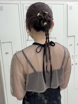ビュー フクオカ(VIEW FUKUOKA) カチモリ/ヘアセット/お呼ばれヘア/結婚式