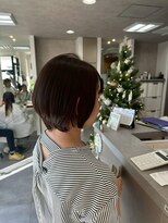 ホワイトストーン WHITE STONE 黒髪柔らか前下がりミニショート
