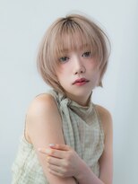 アンアミ シブヤ(Un ami shibuya)&nbsp;ショートウルフ/ホワイトベージュ