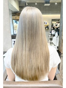 トルネード(TORNADO) 外国人風 ホワイトブロンド ホワイトカラー  M54