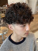 フィフス 原宿(fifth)&nbsp;プードルパーマ波巻きスパイラルパーマツーブロックマンバン