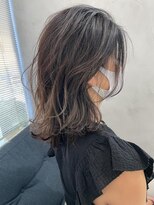 ワク(WAKU)&nbsp;YUJI  style  NO.30　グラデーションハイライトカラー