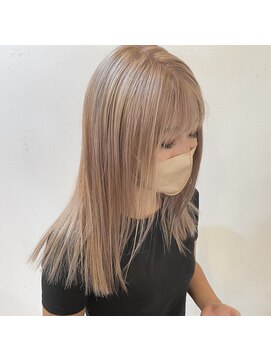 エイトデイズ 三宮駅前店(EIGHT days) milk tea beige