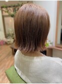 ミルクティーベージュ