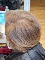 リッシュグランデ(riche GRANDE by CHANDEUR)&nbsp;40代～脱白髪染め♪ファッションカラーでOKです♪