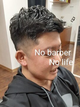 コダマ 新大塚店(KODAMA) アップバングアイロンパーマショートスタイル(コンマヘア)床屋