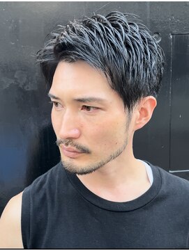 オルト(Altn) 大人の波巻きスパイラルパーマ刈り上げツーブロメンズカットヘア