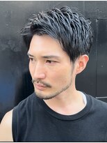 オルト(Altn) 大人の波巻きスパイラルパーマ刈り上げツーブロメンズカットヘア