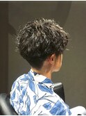 ビジネスツーブロックショート カールパーマ センターパート
