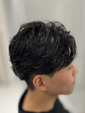 バース 梅田中崎町店(BIRTH) ニュアンスパーマフェザーパーマセンターパート韓国メンズパーマ