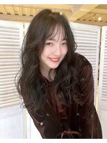 リコバイアフロート(riko by afloat)&nbsp;レイヤーカット/ブルーブラック