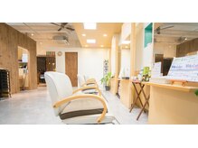 フェイスワン(Face 1)の雰囲気（明るく清潔感のある店内＊）