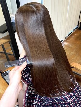 マジコ 表参道店(Magico)の写真/一度は体験してもらいたい極上ケア〔縮毛矯正/前髪縮毛矯正/酸性ストレート/髪質改善ストレート〕