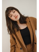 ポミエ 表参道(POMiE) ミディアムロング［シェアサロン/マンツーマン/表参道]