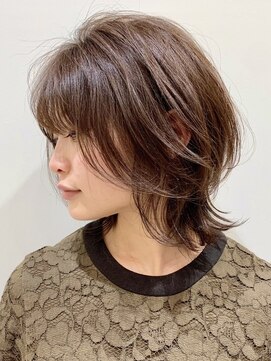 ピークアブー 原宿ハラカド(PEEK-A-BOO) ウルフボブ/顔まわりレイヤー/外ハネくびれショート/大人くせ毛