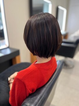 エミュ 伏見 国際センター(emu) レイヤーボブ/ボブスタイル/レイヤーカット