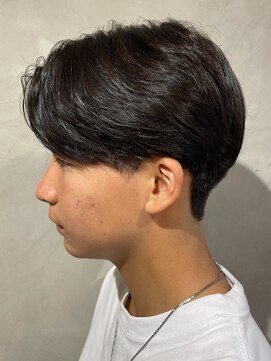 ニコ トウキョウ ヨコハマ(nico) メンズセンターパートウルフセンターパートニュアンスパーマ襟足