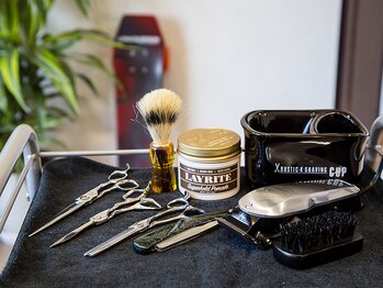 バーバーショップ ブラキッシュ(Barber Shop BRACKISH)の写真/ひげ・眉の手入れもお任せください！形一つで印象が変わるので、形を整えたい人にもオススメ！