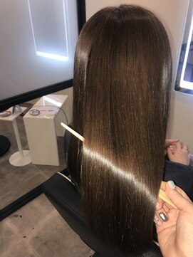 アールサロン アオヤマ(Rr SALON AOYAMA) サファイヤミネコラ