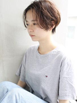 バース(BIRTH) 天神【BIRTH】前髪なしショート×ペールベージュ