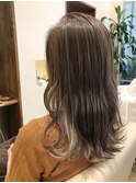 インナーカラーブリーチカラーホワイトベージュ髪質改善