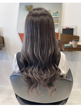 アフロディーテ 銀座(APHRODITE GINZA) グレージュカラー/斜めバング/シルキーベージュ/銀座/東銀座