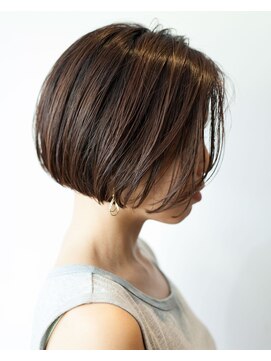 ボタニカ(Botanica) モードなミニボブ