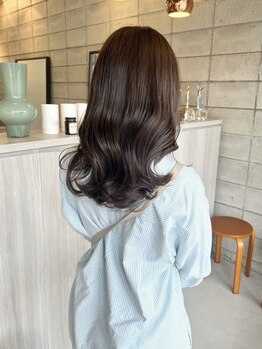 アシアト(ashiato)の写真/本物志向を求める大人女性から高い支持☆経験豊富なstylistがあなたの髪のお悩みを解決し上質な仕上がりに*
