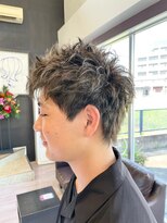 イースト(YEAST)&nbsp;スパイキーショート