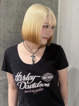 モニカ 栄店(MONIQA) 抜きっぱなしブロンド　デザイン　ボブ