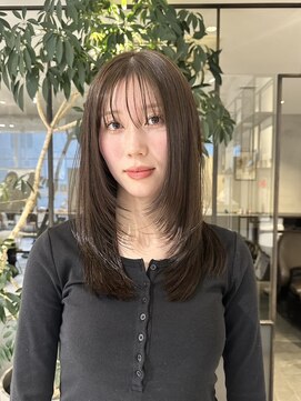 エンス 銀座(Ence) ココアブラウン/ミディアムレイヤー/オリーブグリーン/小顔/銀座