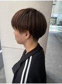 スーツ短髪ツーブロック束感モテる黒髪シークレットパーマ流行