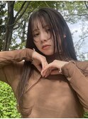 抜け感ストレートヘア　ロングストレートヘア