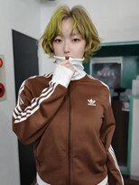 スリット(slit)&nbsp;ライムグリーン×ショートレイヤー