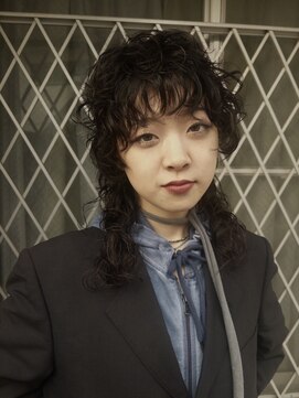 ナループロアツム(Nalu pu loa Tsum) ウルフパーマ/パーマ/マレットヘア/グランジ