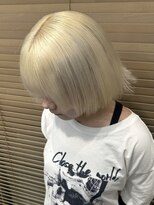 リベロ 柏(Libero) ホワイトブロンド
