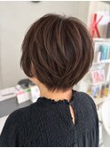 大人の丸みショートボブ×モカブラウン